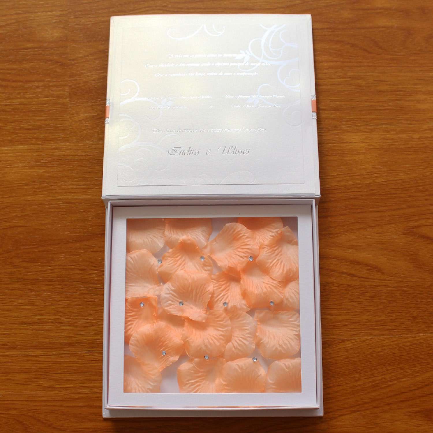Hardcover Box Customized Embossing Invitation Made in China
